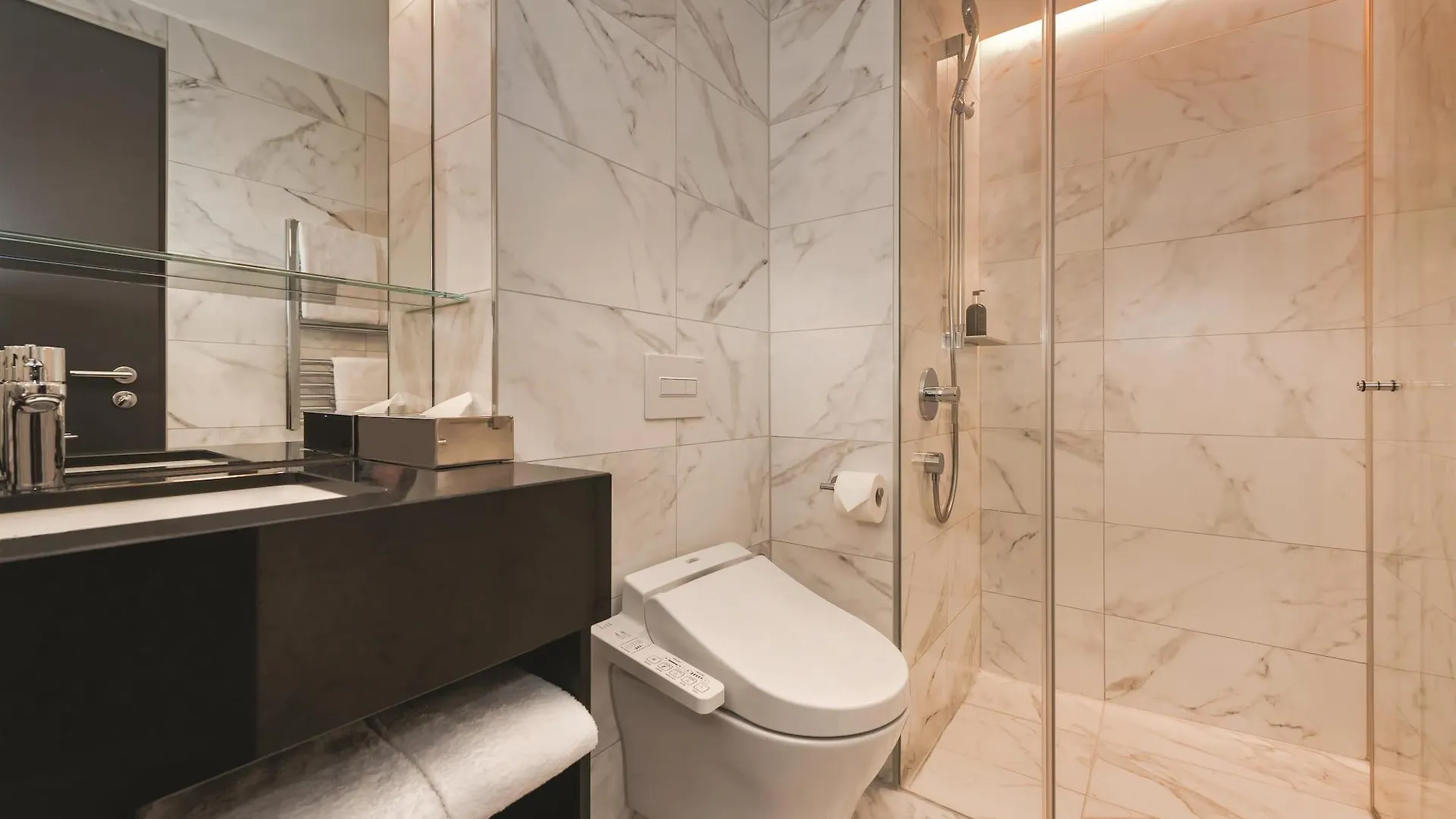 Adina Apartment Hotel Frankfurt Frankfurt am Main 4*,  Germany